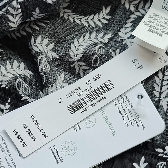 NWT PINK VICTORIA'S SECRET TENCEL BOXY PAJAMA SHORTS IN PURE BLACK LAUREL LOGO S - Picture 7 of 8